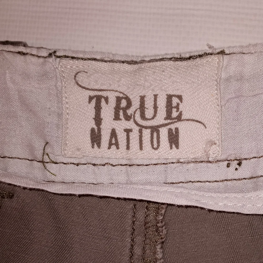 TRUE NATION Camouflage Cargo Shorts - Picture 3 of 7